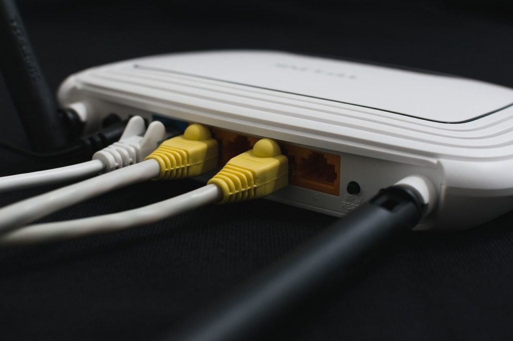 Mobile LTE-Router nach DGUV Vorschrift 3 prüfen lassen